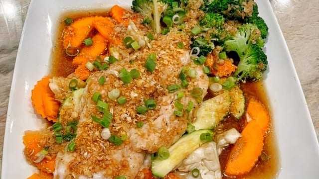 F2 Garlic Fish.