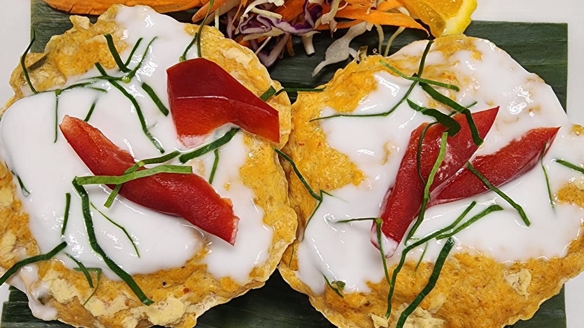 Thai Traditional Ho Mok (Curry Cake).