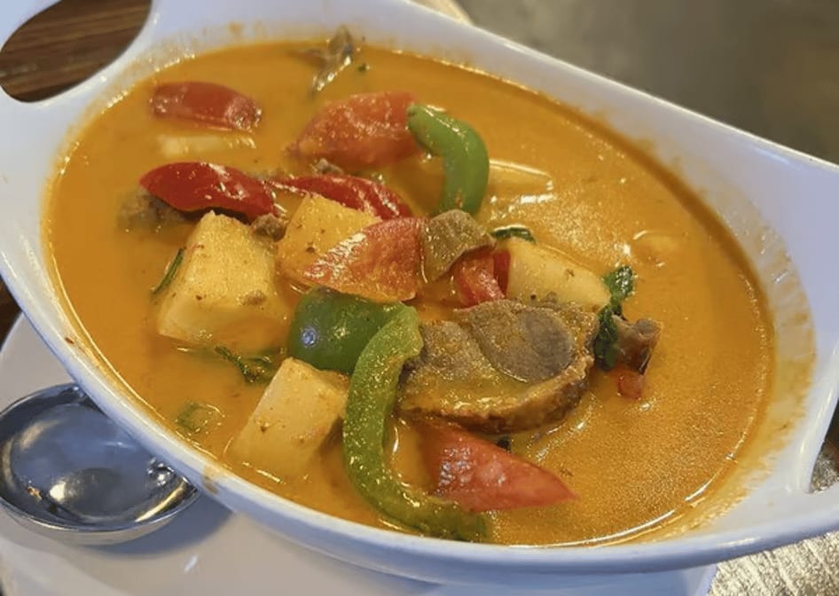 C6 Roasted Duck Curry.